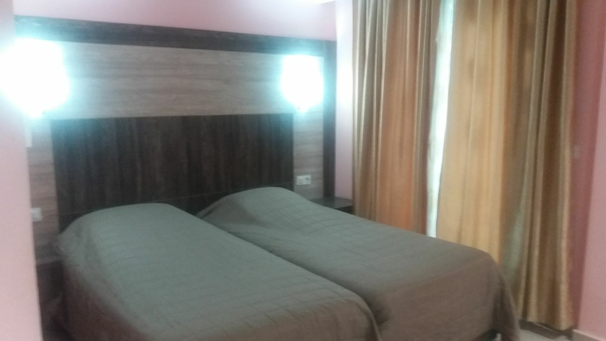 Hotel Matous 突尼斯 外观 照片